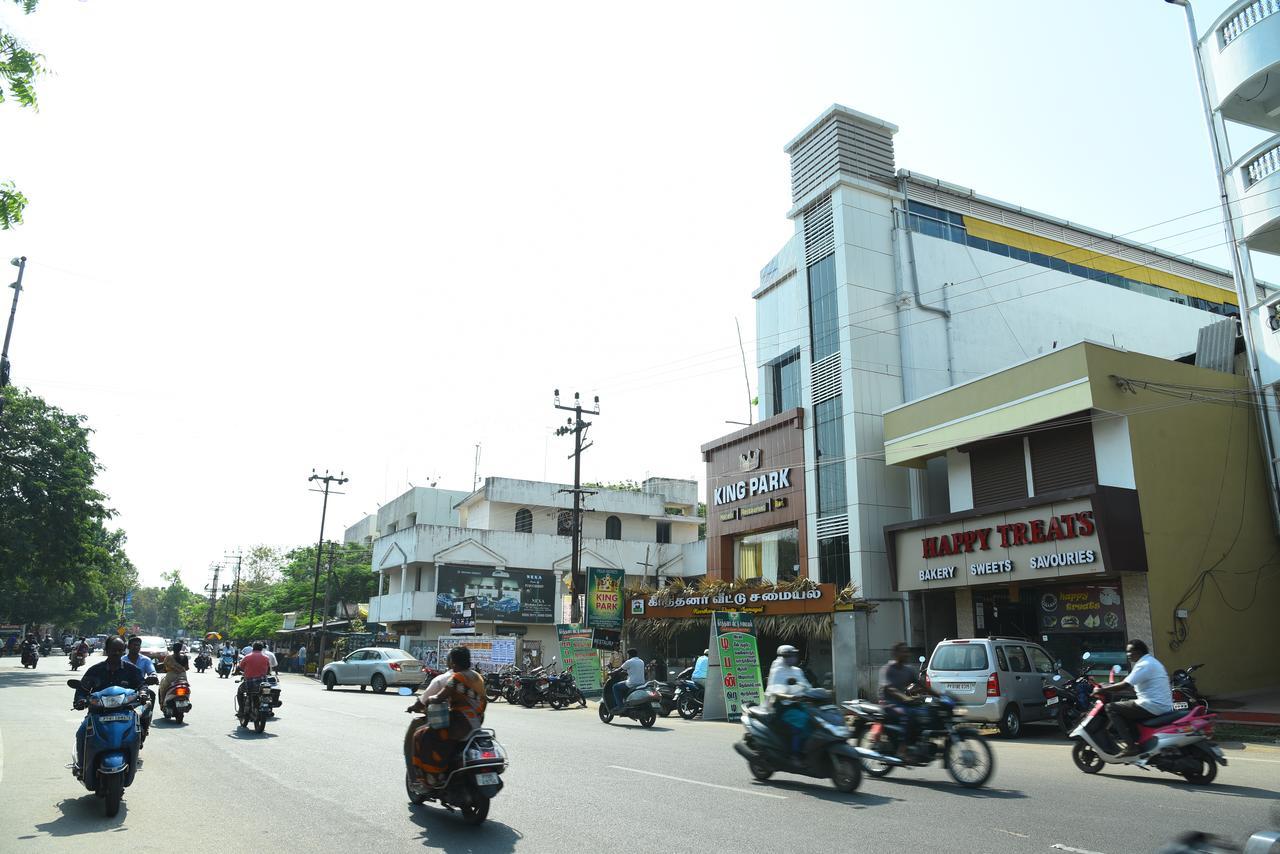 King Park Hotel Pondicherry Bagian luar foto